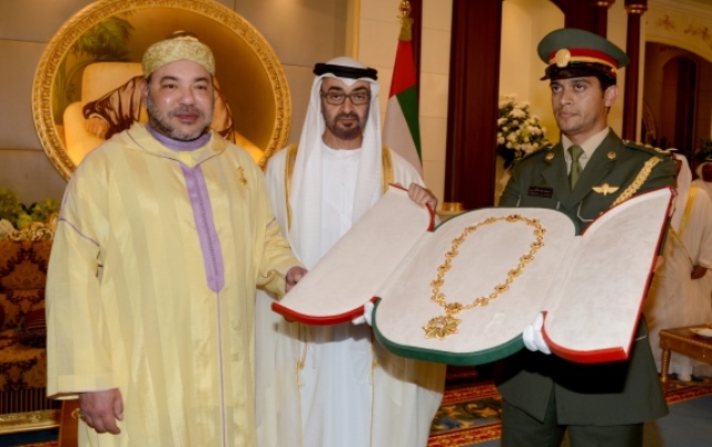 حفل استقبال رسمي للعاهل المغربي في الإمارات وتوشيحه بوسام الشيخ زايد
