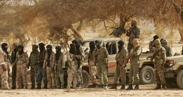 تجدد الاشتباكات بمالي بين الجيش وقوات أزواد