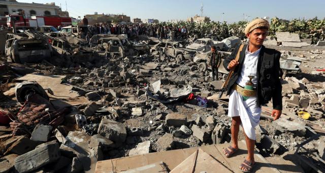 تجدد الغارات الجوية ضد الحوثيين في اليمن