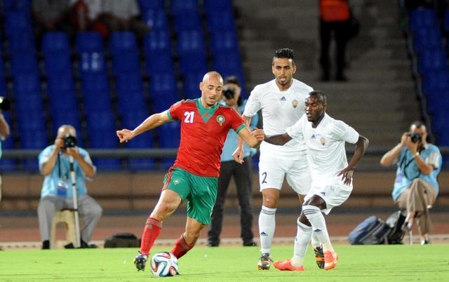طاقم تحكيم غاني يقود مباراة المنتخب المغربي ونظيره الليبي