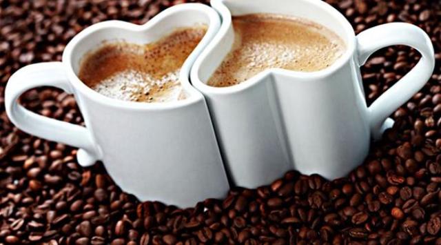 كوب قهوة يوميا يعالج الضعف الجنسي لدى الرجال