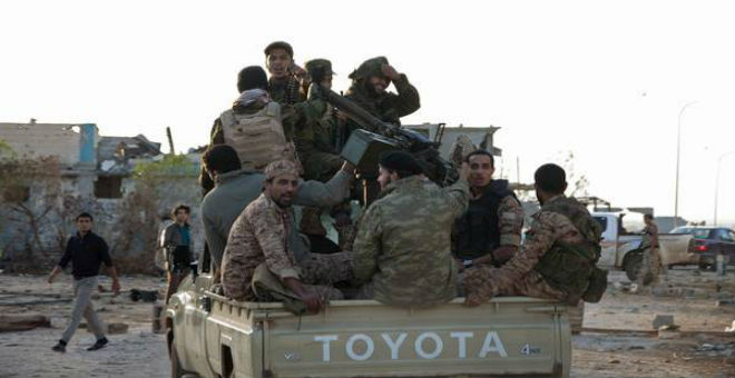 مقتل 5 من قوات حفتر في هجوم ببنغازي
