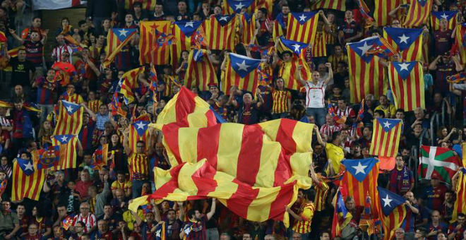 السلطات الاسبانية تعتقل بعض جماهير برشلونة