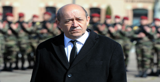 وزير الدفاع الفرنسي يدعو الليبيين للوحدة لمواجهة 