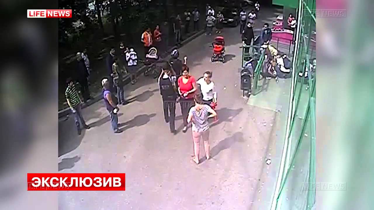 عصابة روسية تقوم بالسرقة وإطلاق الرصاص نهارا