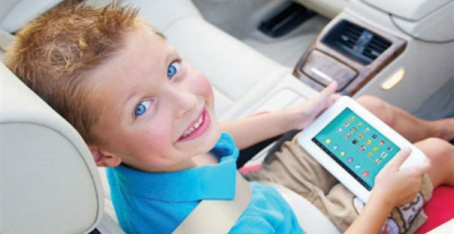 عمر الطفل يحدد ساعات استخدام أجهزة الألعاب