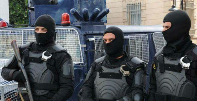 تونس تفرج عن متهمين بالإرهاب من بينهم قائد هجوم باردو