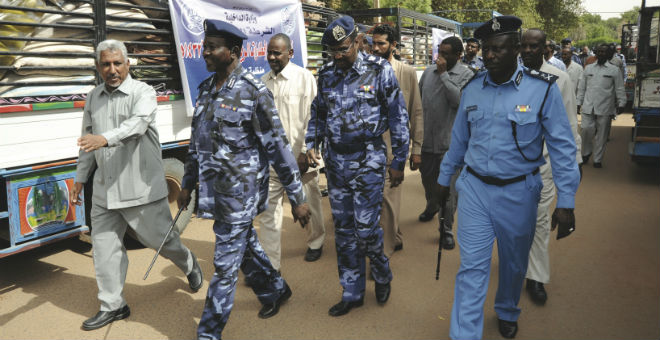 السودان تعاقب مسيحيتين بالغرامة بسبب 