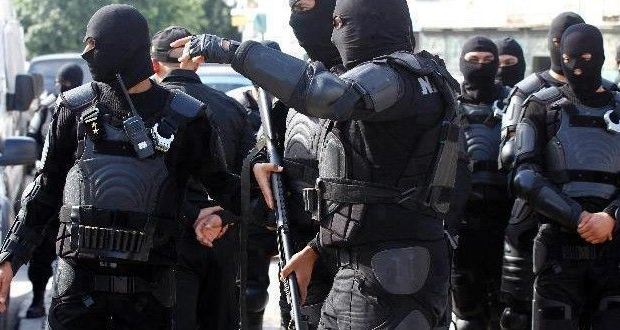 إيقاف 8 إرهابيين يجنّدون مغاربة ل