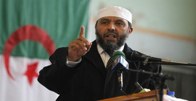 رسميا الأحزاب السياسية الإسلامية بالجزائر تحت راية قطب اسلامي جديد