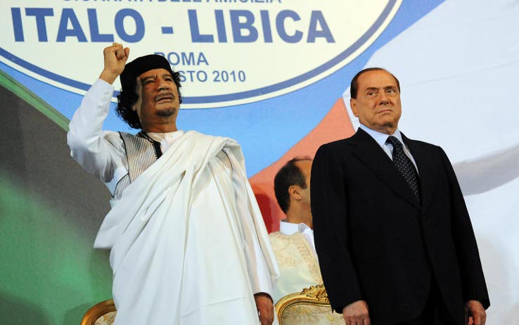برلسكوني يمدح القذافي بعدما ساهم في إسقاط نظامه