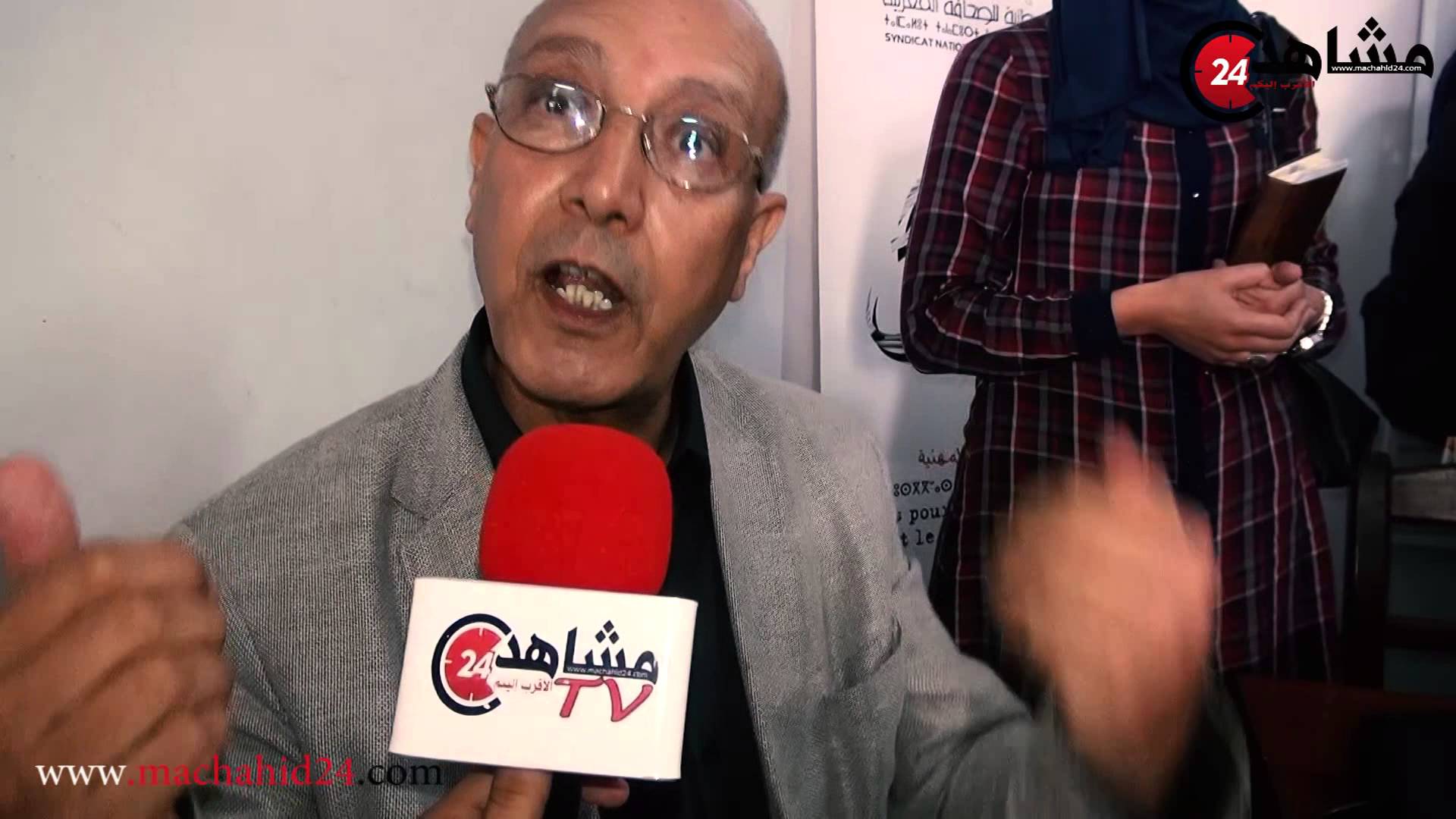 د.بوعزيز ينتقد الطريقة التي تم بها الإحتجاج أمام سفارة السويد
