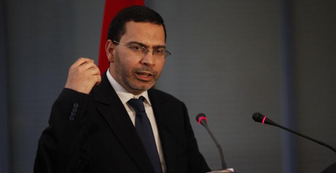 مركز حقوقي مغربي يطالب بإلغاء وزارة الاتصال