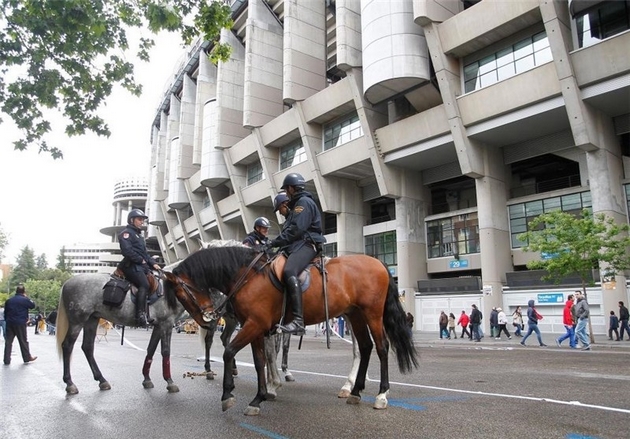 إسبانيا تضاعف الإجراءات الأمنية لتأمين مباراة 