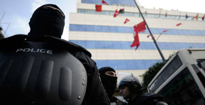 اعتقال عنصريين ارهابيين كانا بصدد التخطيط لتنفيذ عمليتين انتحاريتين بتونس