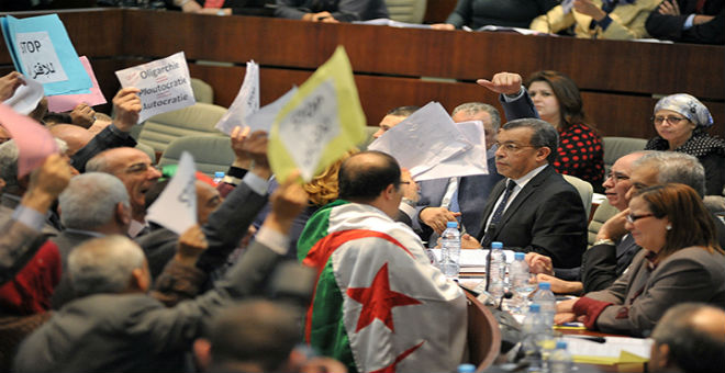 في مشهد برلماني نادر..المعارضة الجزائرية تثور على قانون المالية