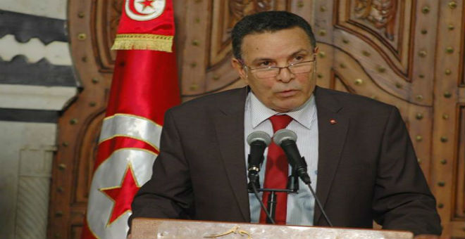 وزير الدفاع التونسي: حل الأزمة الليبية رهين بتشكيل حكومة الوفاق الوطني