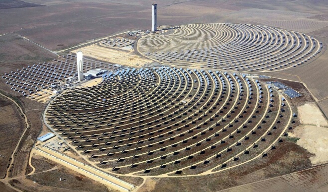الطاقة الشمسية ''تقود'' المغرب للعالمية
