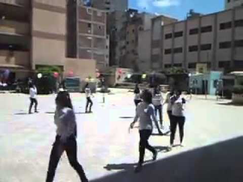 بالفيديو.. طالبات يرقصن على أغنية 