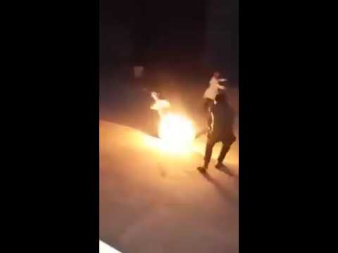 فيديو .. سيدة تضرم النار في نفسها بالقنيطرة