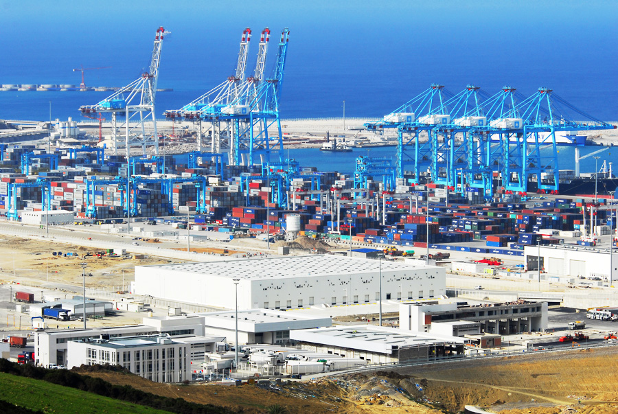 صحيفة آسيوية: اليابان ستنجز استثمارات مهمة بميناء طنجة