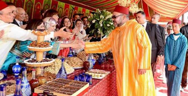 الملك محمد السادس يوشح فنانين ورياضيين وإعلاميين بمناسبة عيد الشباب