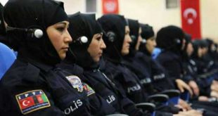 تركيا تسمح للشرطيات بارتداء الحجاب