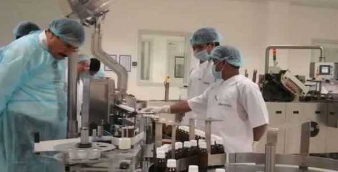 مختبرات مغربية تحدث أول وحدة صناعية للأدوية بكوت ديفوار