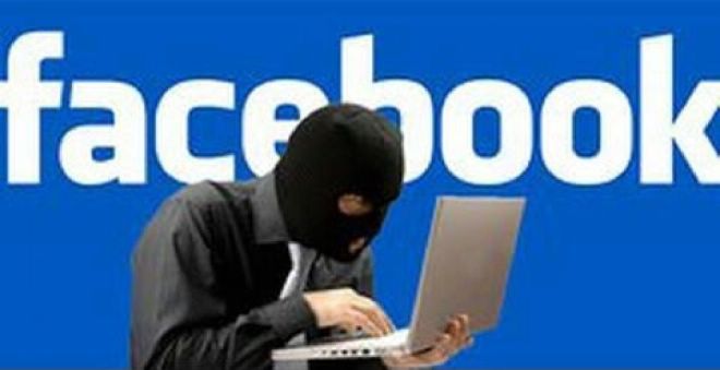 facebook يسعى للحصول على ترخيص يمكنه من التجسس على مستخدميه