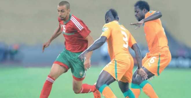 الفيفا يختار حكم لقاء المغرب أمام ساحل العاج