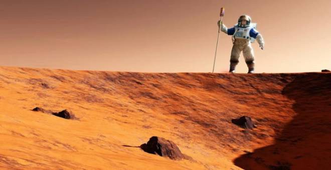 عالم فلك أمريكي ينفي وجود مياه مالحة على سطح المريخ
