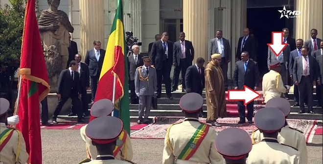 بالفيديو.. طقوس اثيوبية غريبة في استقبال الملك محمد السادس