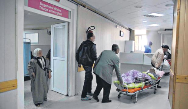 أقارب المرضى يتحولون إلى ممرضين في الجزائر