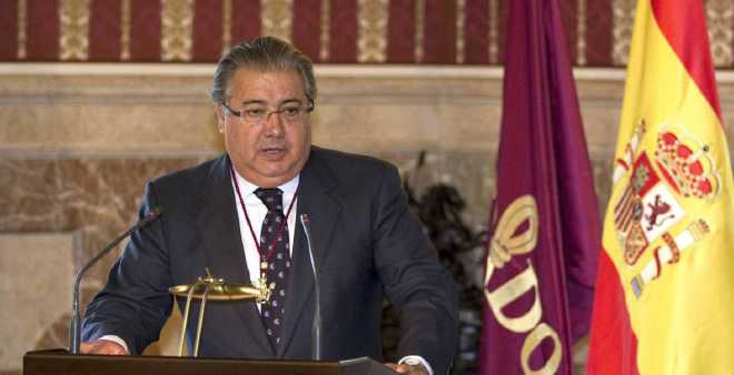 وزير الداخلية الإسباني: التعاون الاستخباراتي مع المغرب نجّانا من أعمال إرهابية