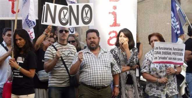 إسبانيا. المواطنون يخرجون في مسيرة 
