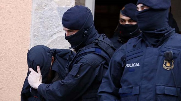 إسبانيا: اعتقال 3 مغاربة في كاطالونيا لانتمائهم لتنظيم 