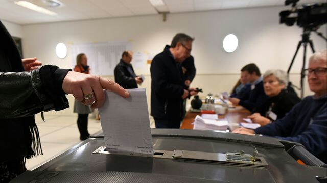 اقتراع 15 مارس يحبس أنفاس مغاربة هولندا