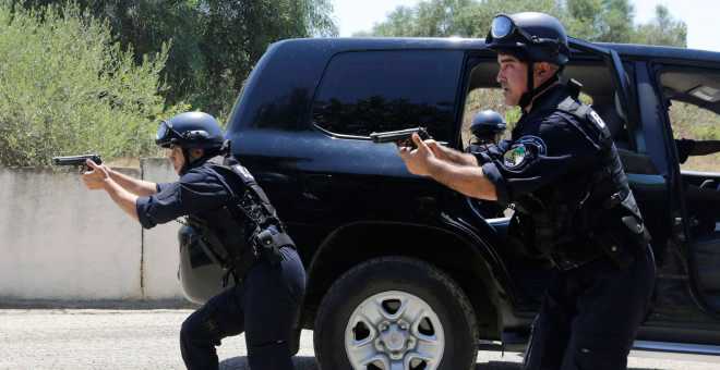 مصرع شرطيين بالجزائر إثر هجوم انتحاري على مركز أمني