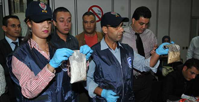 اعتقال مواطن برازيلي بمطار محمد الخامس متورط في تهريب الكوكايين