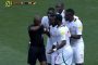 حكم يتسبب في إعادة مباراة جنوب إفريقيا والسنغال
