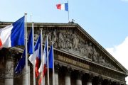 البرلمان الفرنسي يقر بشكل نهائي قانون مكافحة الإرهاب المثير للجدل
