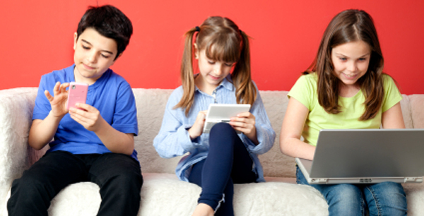 6 طرق فعالة لحماية الأطفال من إدمان الأجهزة الإلكترونية