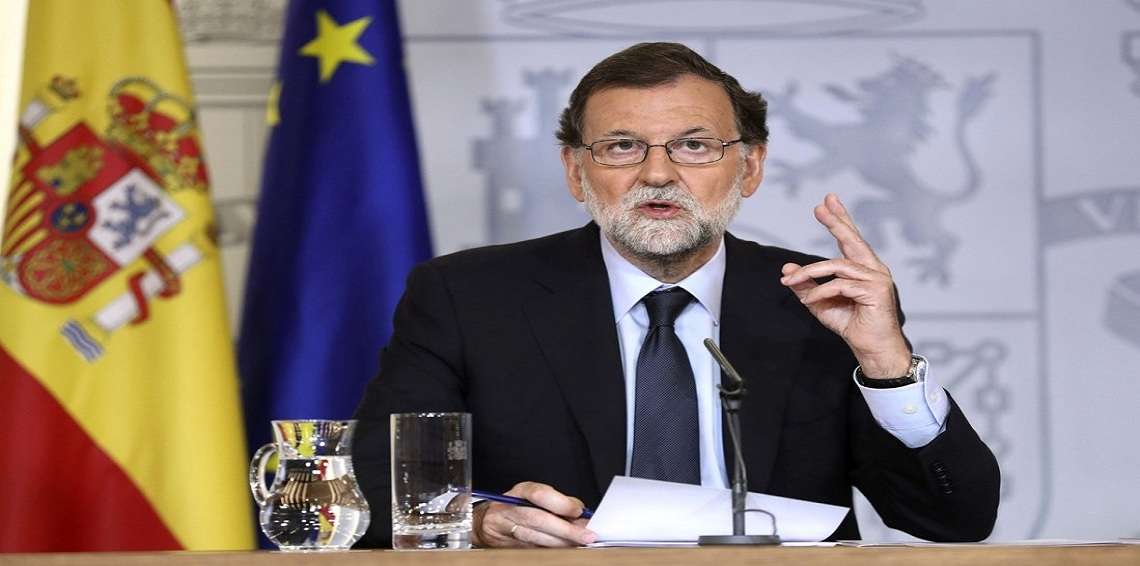 راخوي يقيل حكومة كتالونيا ويحدد موعدا لإجراء انتخابات مبكرة