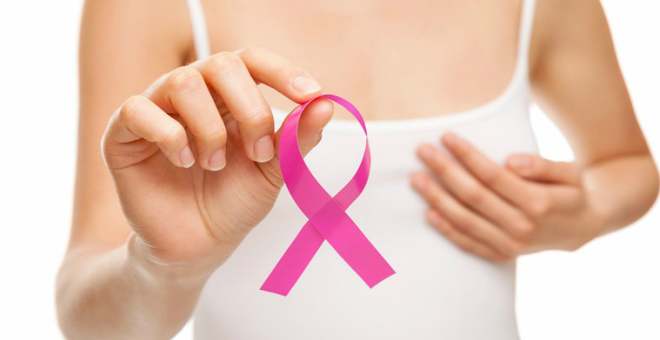 اختبارات جينية للنساء المصابات بسرطان الثدي تساعد أقاربهن على الوقاية منه