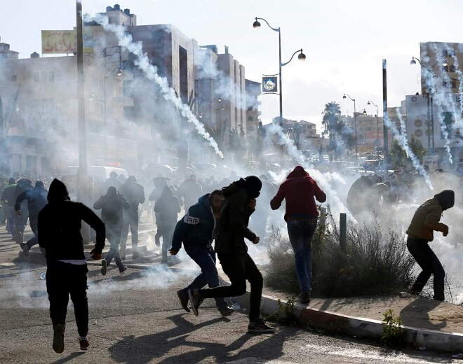 إصابات واختناقات في صفوف فلسطينيين إثر مواجهات ''جمعة الغضب''