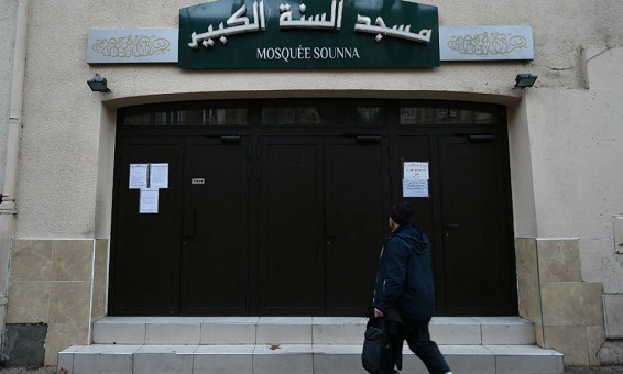 فرنسا تغلق مسجدا بمرسيليا بسبب خطب متطرفة لإمام جزائري