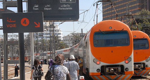 عطل في فرامل قطار يتسبب في حادثة بمحطة الدار البيضاء الميناء (صورة)