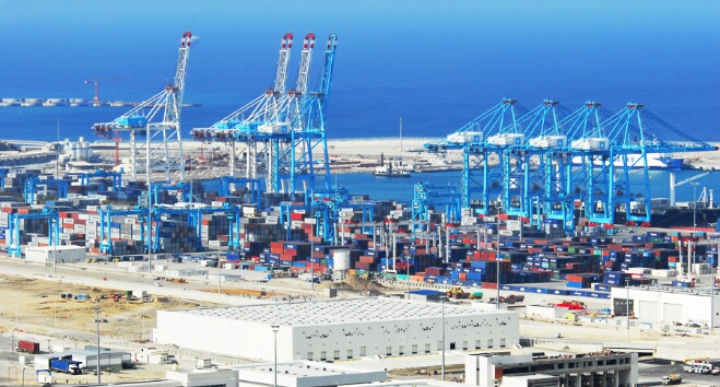 توقعات بتحقيق صادرات المغرب أرقاما إيجابية خلال 2018