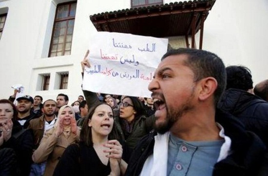 الجزائر.. توجهات حكومية لإلغاء الدعم تزيد الشارع غليانا