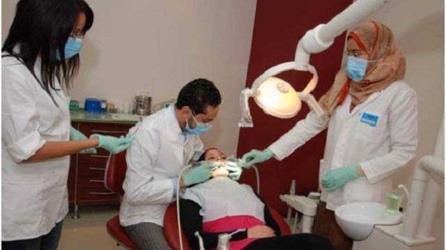 المغاربة يعتبرون العناية بالفم والأسنان غير ضرورية وعلاجها مكلفا